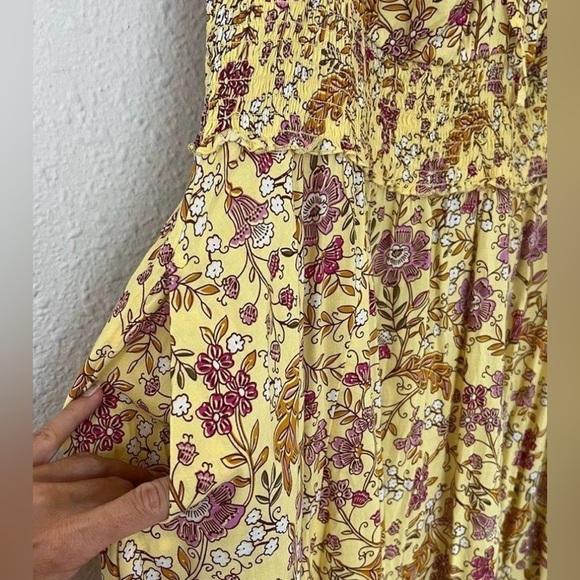 Old Navy Women's Dress - Picture 5 of 11